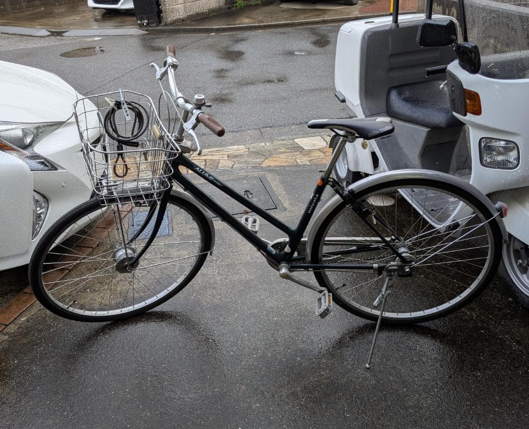 ミヤタ 　シティサイクル （27インチ& 内装３段）　[手渡し限定]