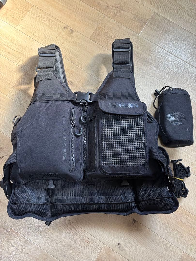 RBB ロックショアベスト