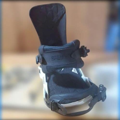 スノーボードビンディング ホワイト/イエロー