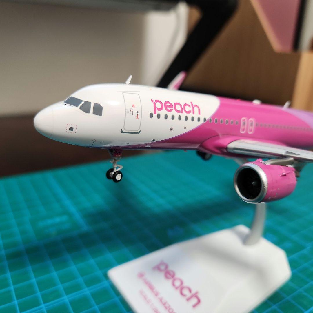 1/200 ピーチ A320neo （ダイキャスト）（駐機姿勢不可）（説明必読）