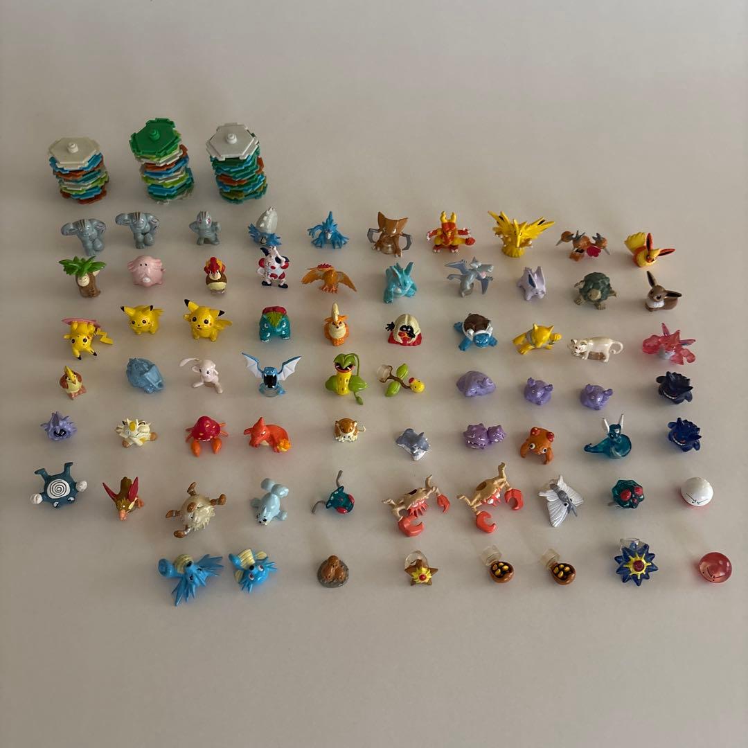 ポケモン　フルカラーコレクション 68個