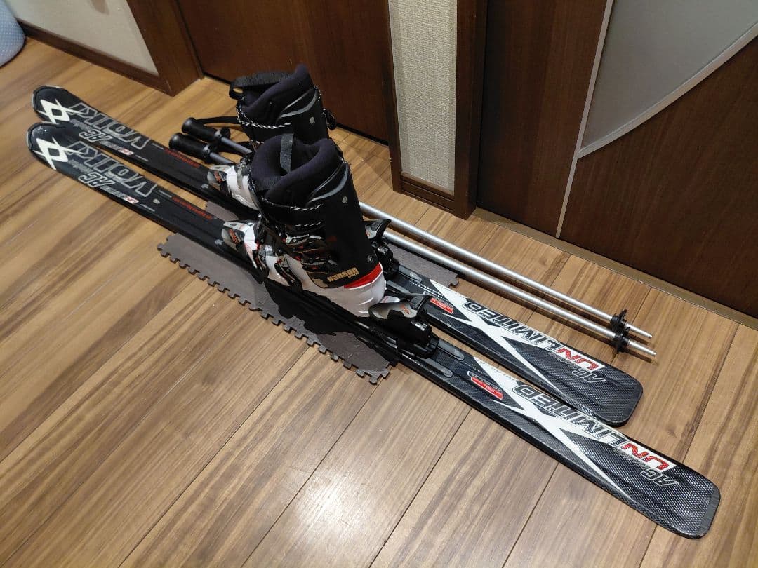 【ハイエンド】VOLKL 学生・メンズ/スキーフルセット・メンテ・WAX済み✔